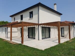 pose définitive d'une pergola en bois